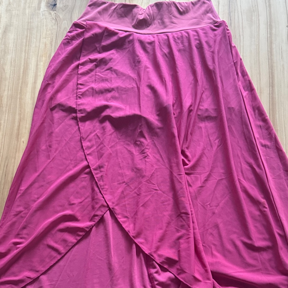 HALARA medium hot pink breeze full maxi skirt